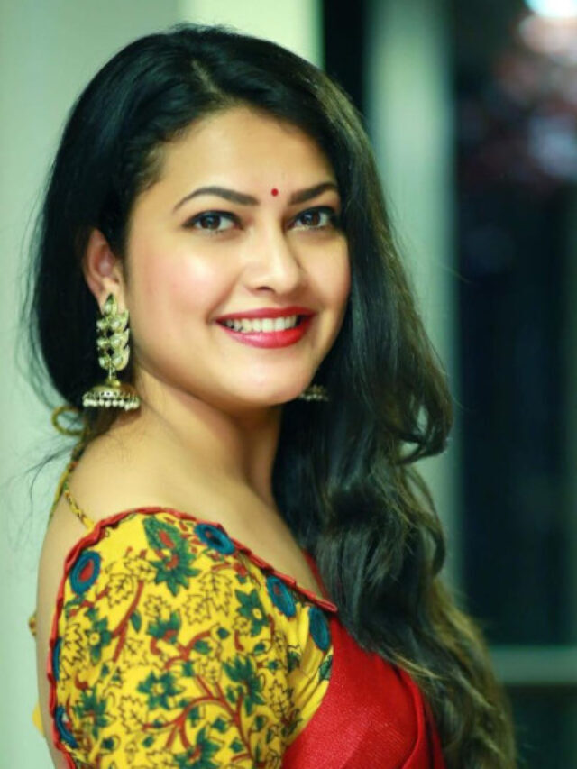 Priyanka Barve Age, Wiki, Husband, Family, Biography, Instagram