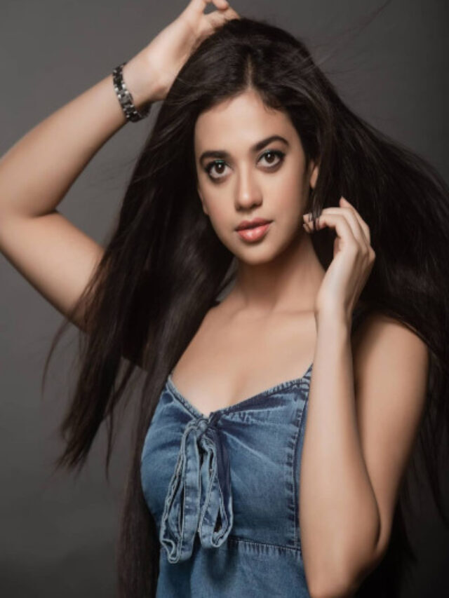 Shruti Sharma Age, Wiki, Boyfriend, Family, Biography, Instagram