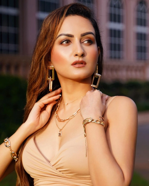 Zaara Yesmin in Jassi