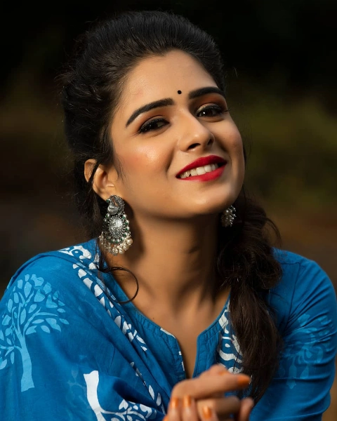 Supritha Sathyanarayan Facebook Images