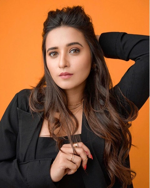 Shivani Surve Age, Boyfriend, Family, Biography, Instagram