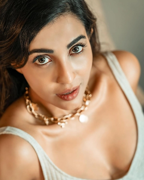 Parvati Nair in Koditta Idangalai Nirappuga