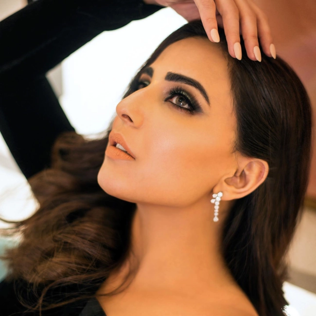 Ushna Shah born in Lahore, Punjab, Pakistan