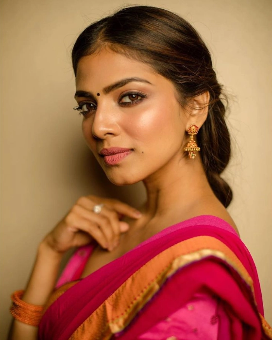 Malavika Mohanan Age