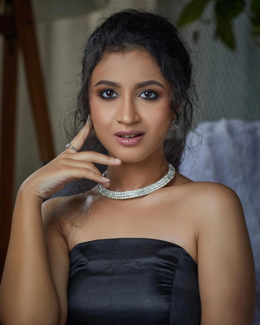 Ritika Shrotri in Sari