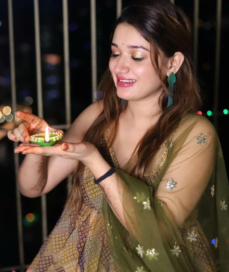 Shalini Suryavanshi Lights Dias during Diwali