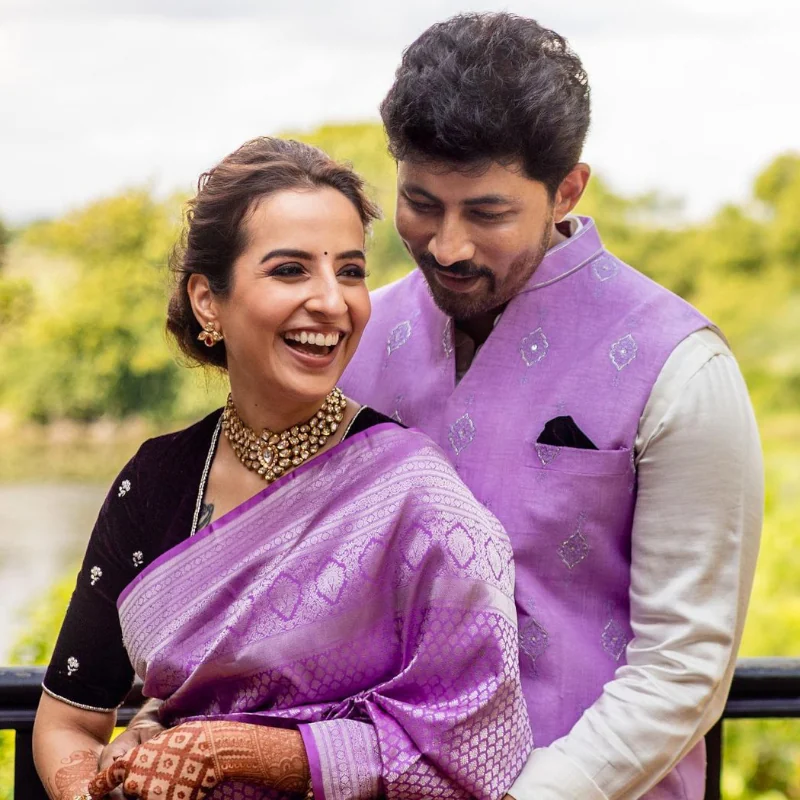 Amrutha Srinivasan married Actor Karthik Kumar on December 13th 2021