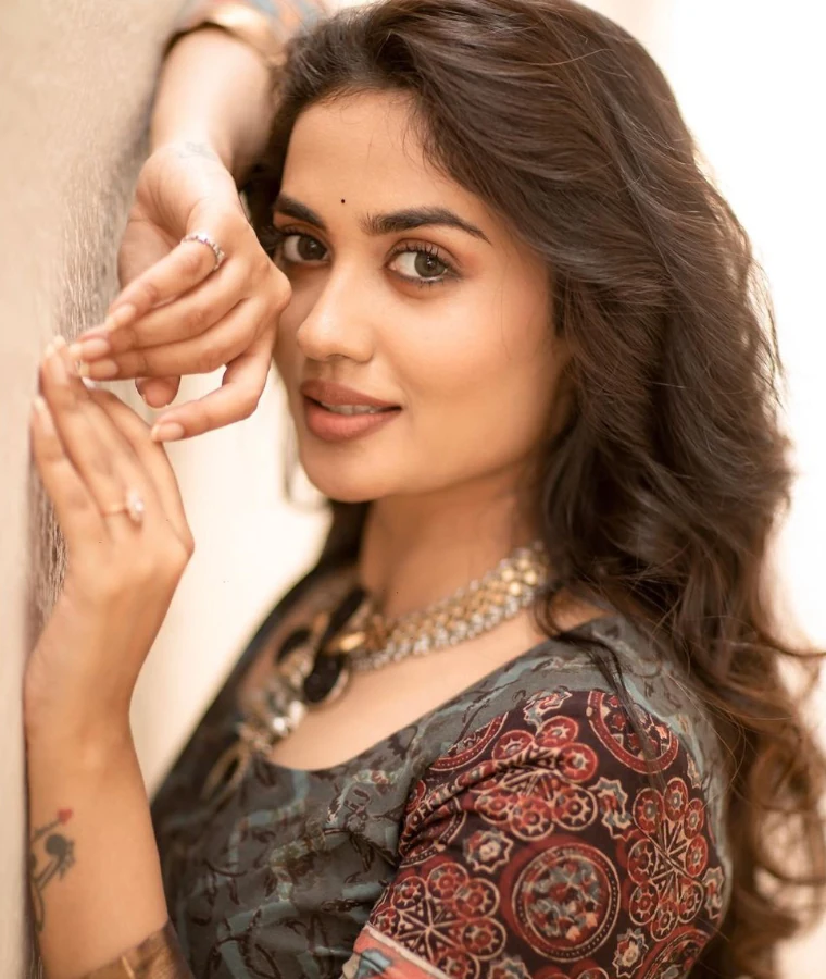 Teju Ashwini Beautiful Eyes