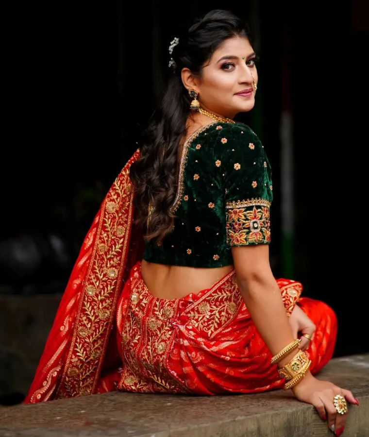 Gayatri Jadhav Saree Image