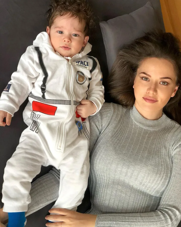 Fahriye Evcen Özçivit Family