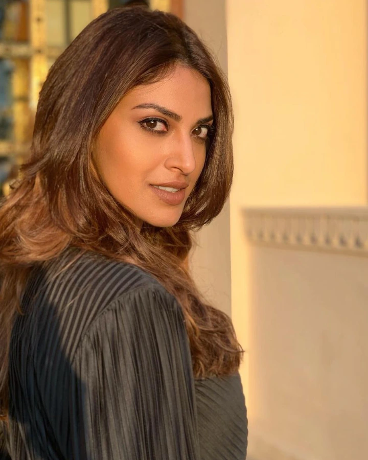 Anushka Ranjan Hottest