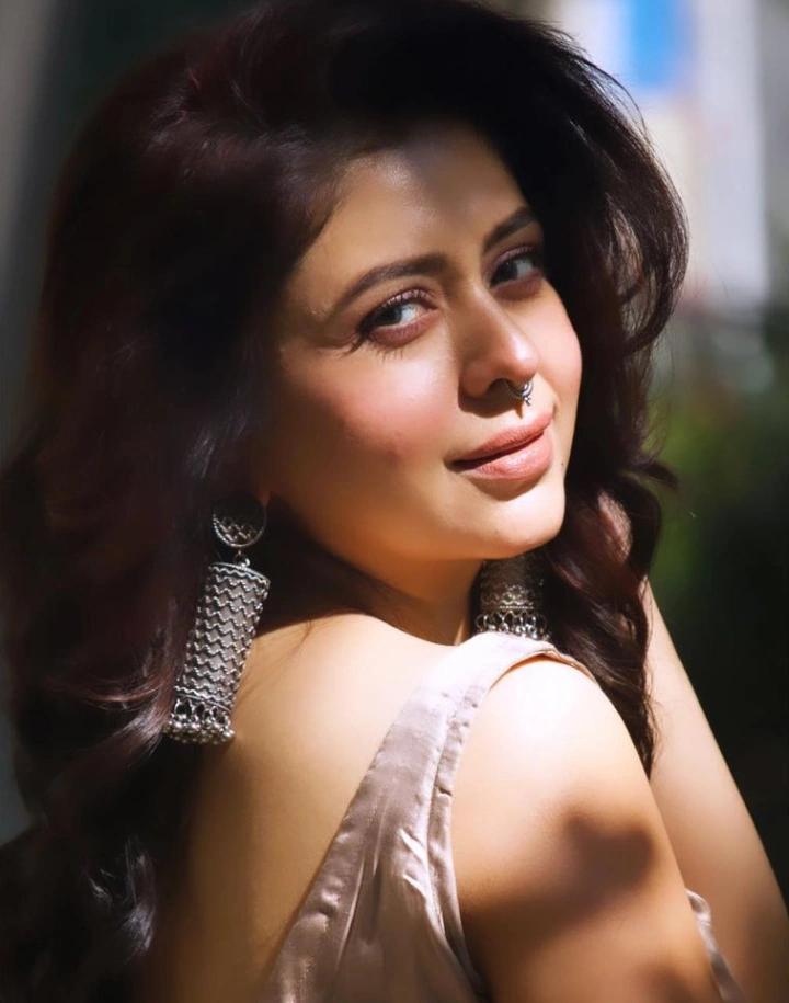 Neha Sargam as Saloni Tyagi in Mirzapur