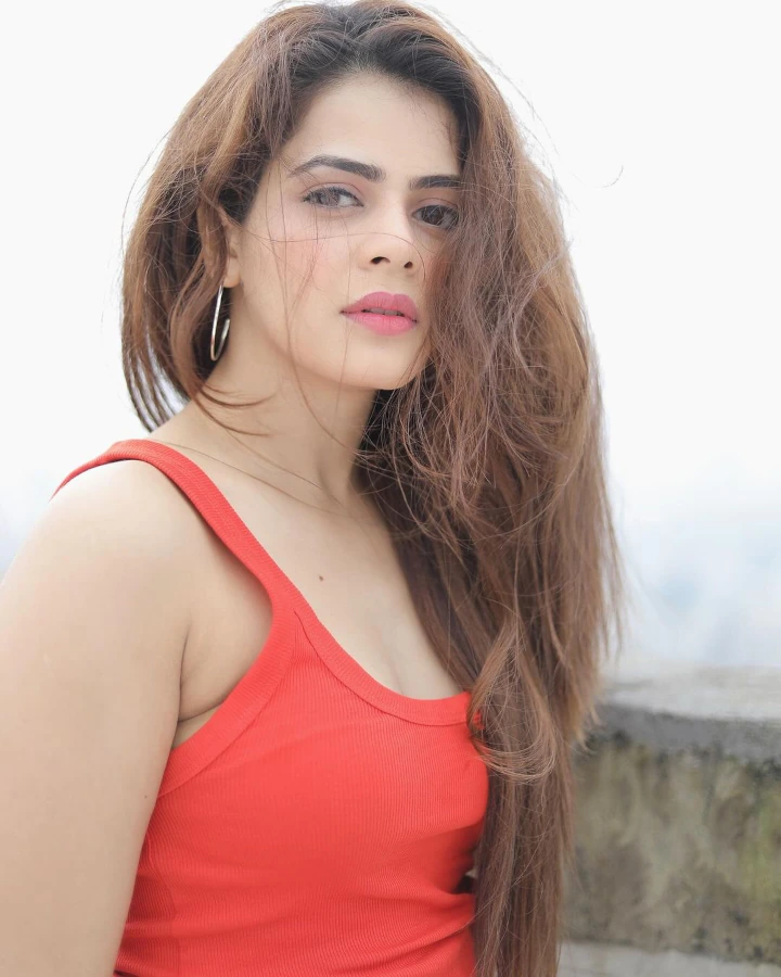 Jigyasa Singh is fluent in Hindi, Marathi & English languages