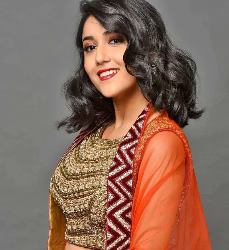 Manul Chudasama is an Indian Television Actress