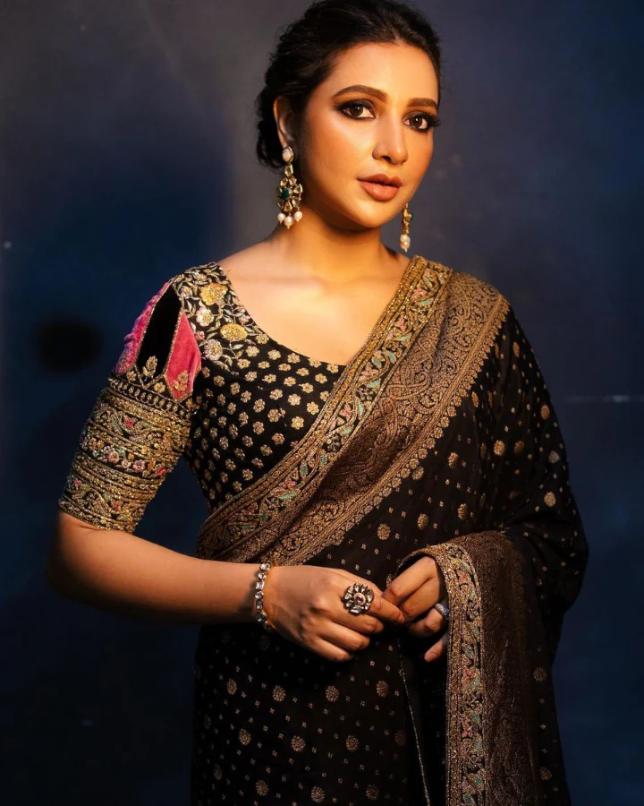 Subhashree Ganguly is a Gorgeous Indian Actress & a Beautiful Model