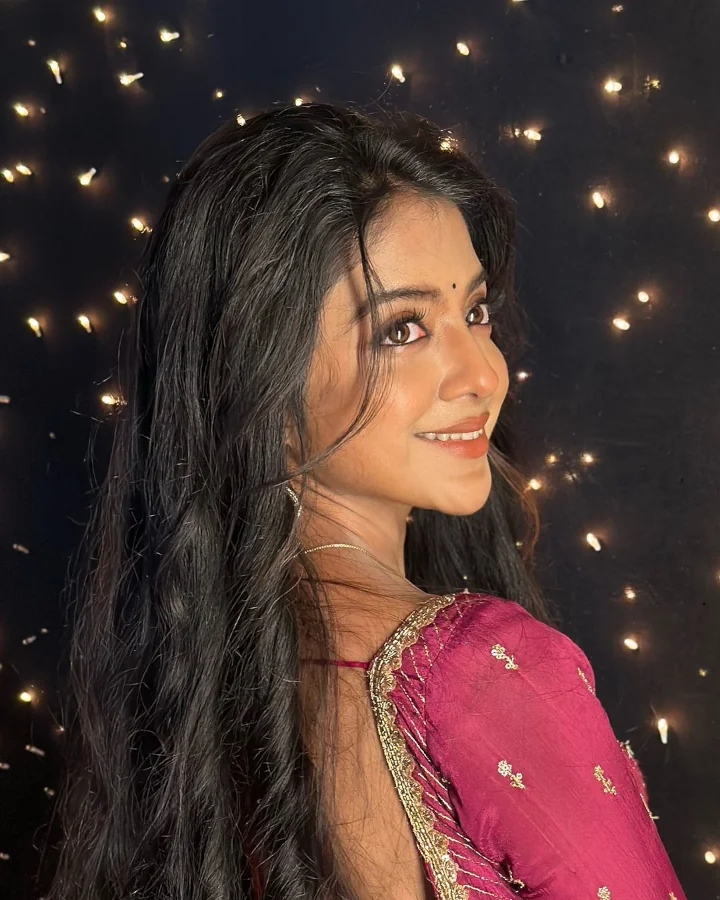 Khushi Dubey Age Biography Boyfriend Marriage Instagram