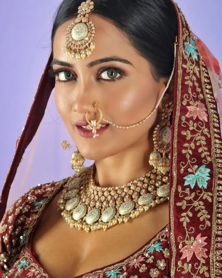 Amika Shail in Dulhan