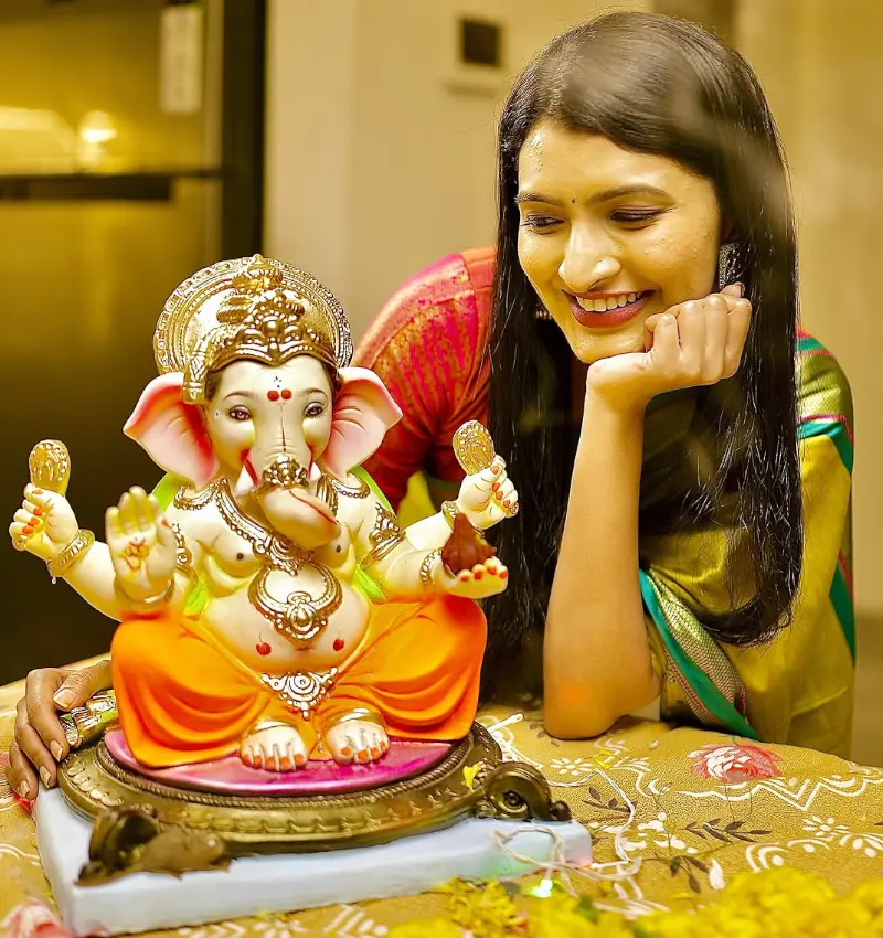 Rutuja Kulkarni celebrating Ganesh Chaturthi in a typical Maharashtrian Style