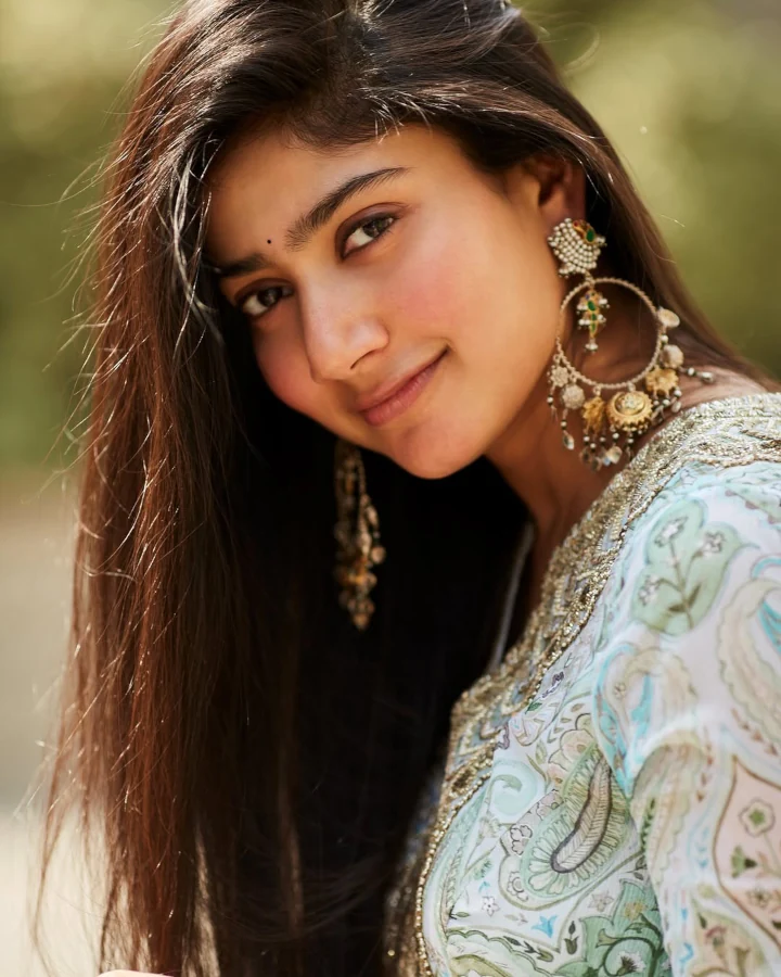 Sai Pallavi as Satya (Bujji Thalli)