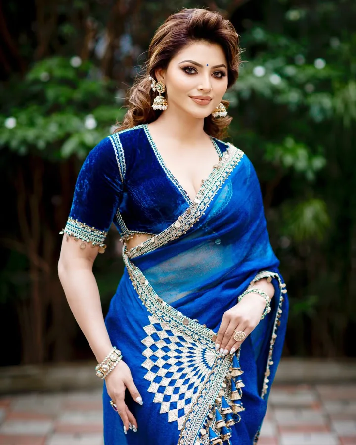 Urvashi Rautela as SI Janaki3