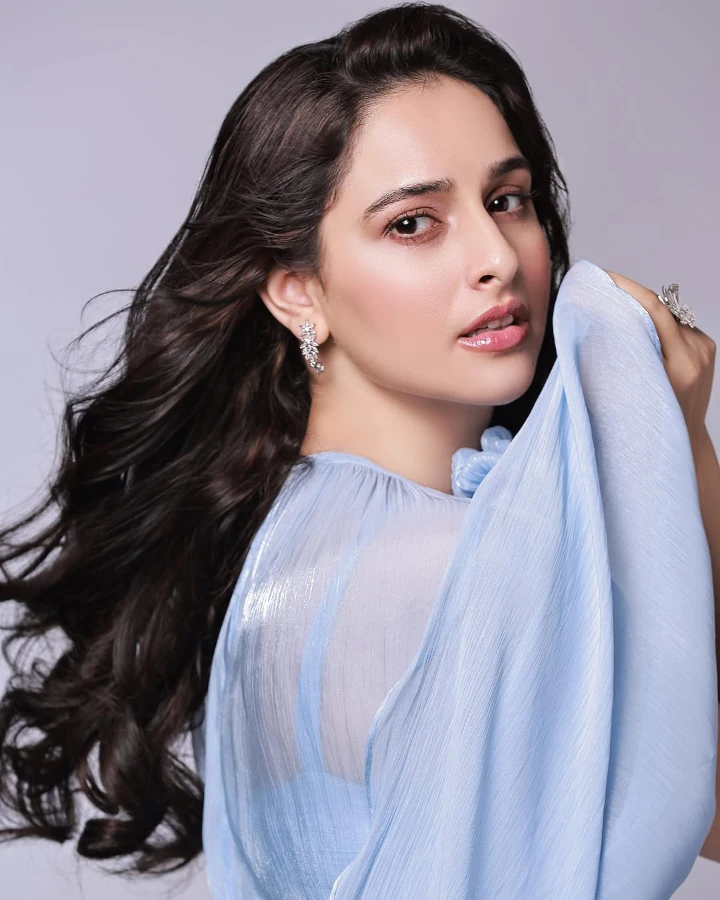 Sadia Khateeb as Uzma Ahmed5