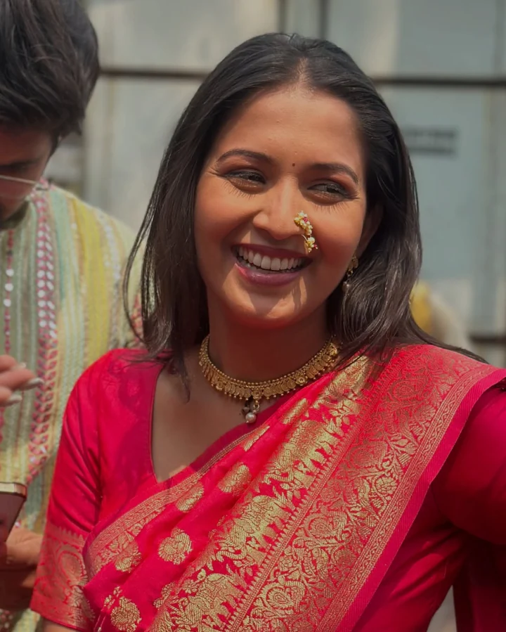 Mahima Mhatre's Gorgeous Looks