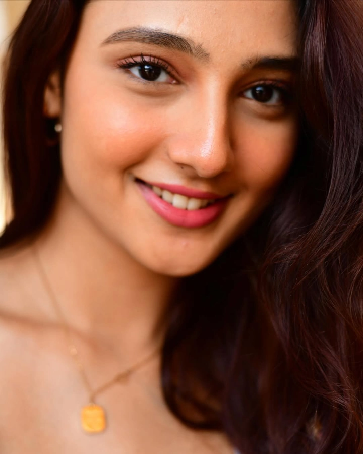 Ritika Nayak Facebook