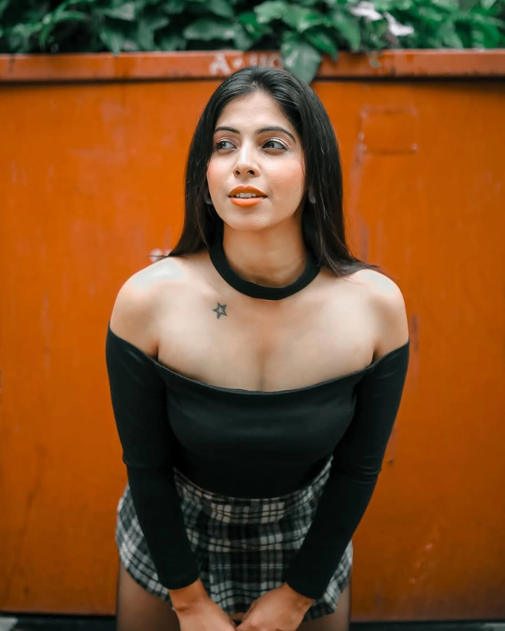 Supriti Shivalkar Hottest