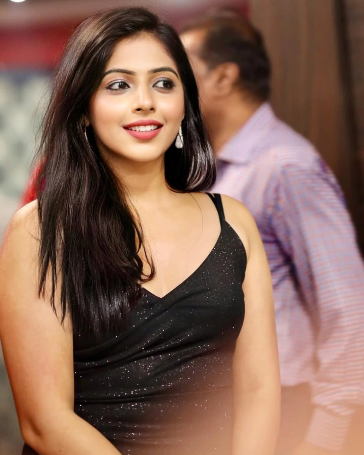 Supriti Shivalkar's Pretty Face