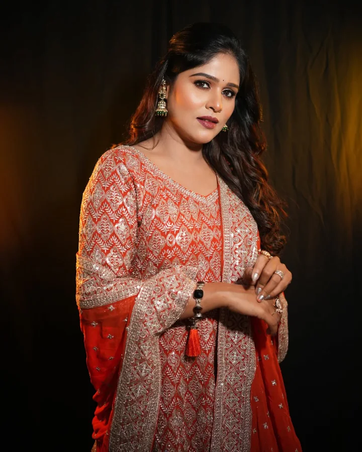Akshaya Deodhar Cute Image