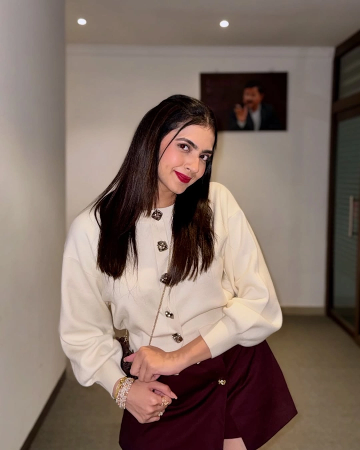 Kashika Kapoor Instagram Images