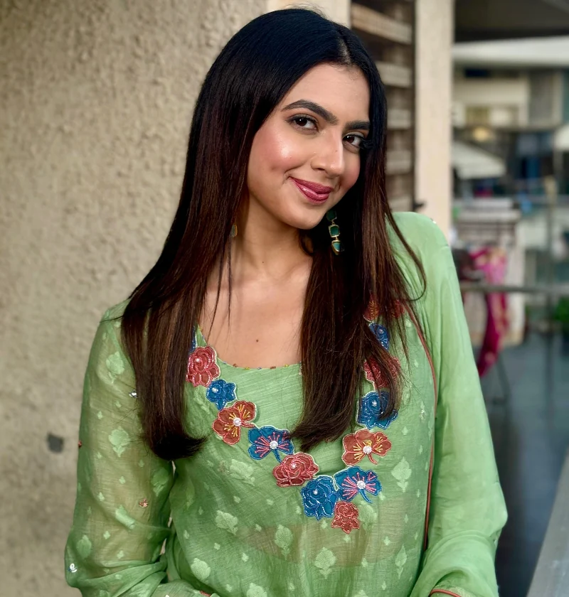 Kashika Kapoor in Hisaab