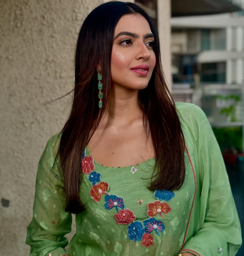Kashika Kapoor in Neendra