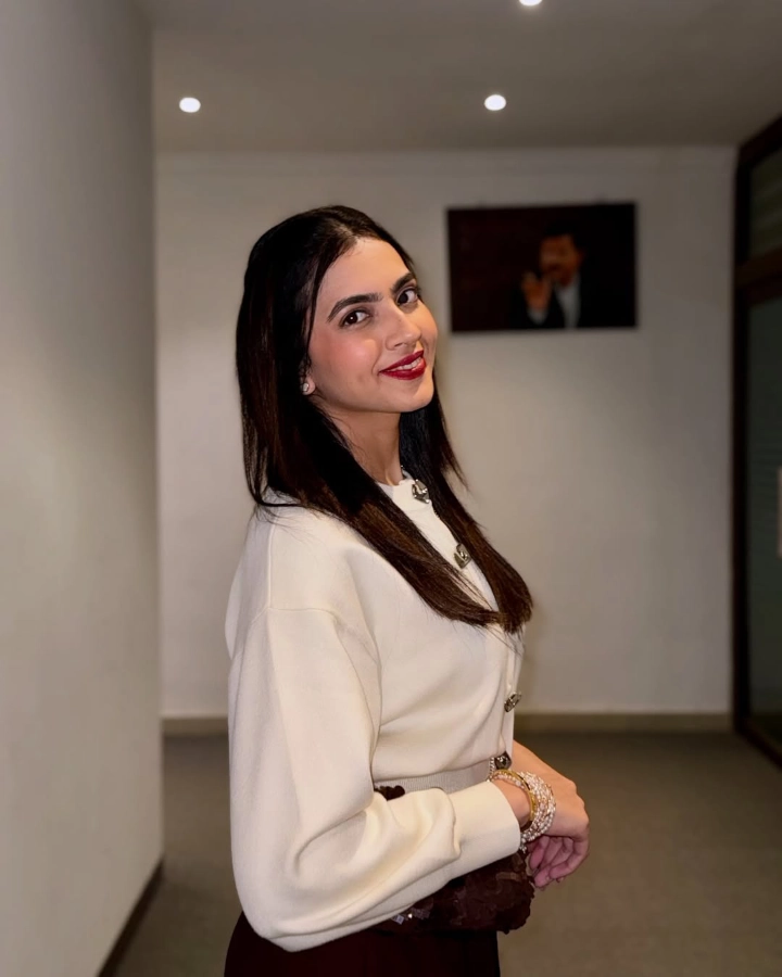 Kashika Kapoor is also a Beautiful Indian Social Media Influencer