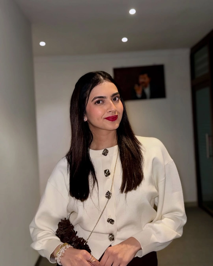 Kashika Kapoor is predominantly known for her work in Indian Film & Television Industry