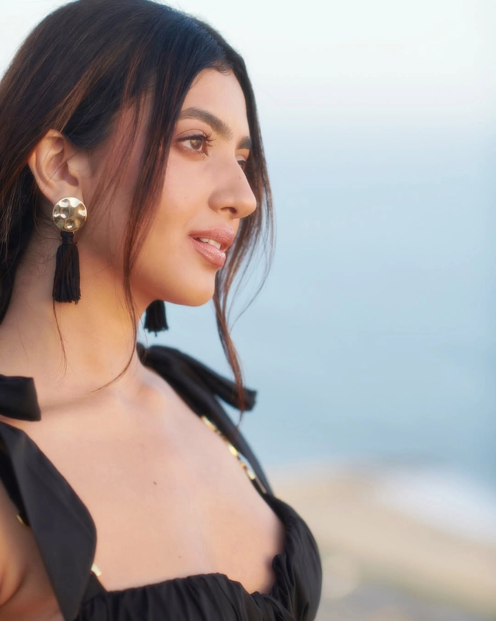 Kashika Kapoor's Cutest Looks for Image