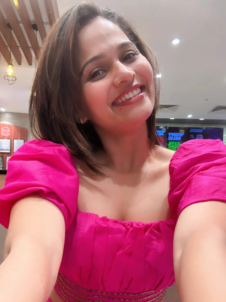 Prajakta Navnale Instagram Images