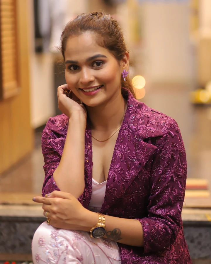 Prajakta Navnale Movie List