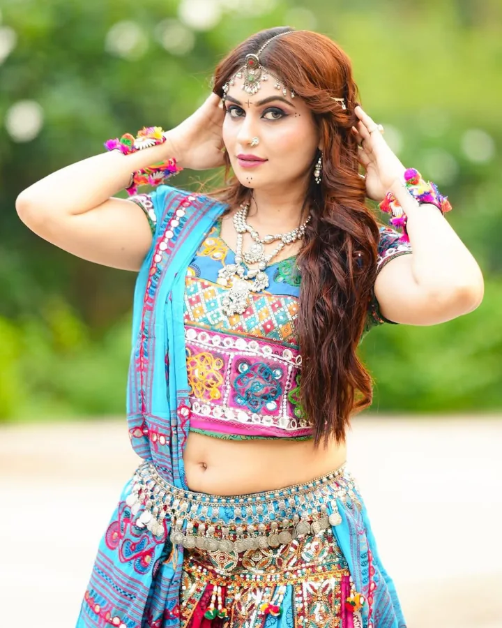 Priyanka Malviya Navel