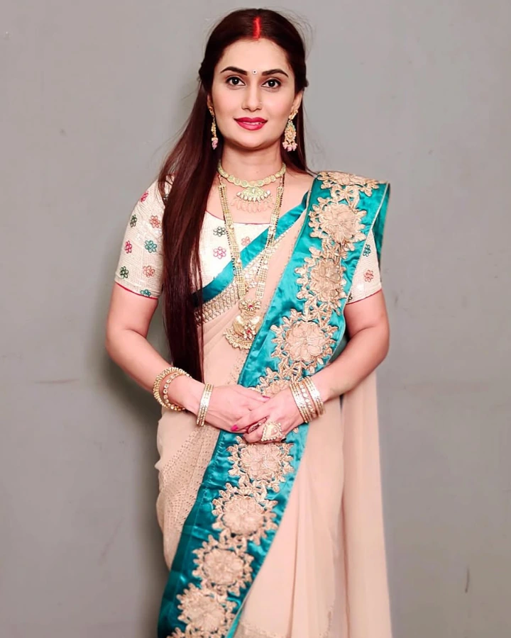 Priyanka Malviya has featured in a Jewellery Advertisement