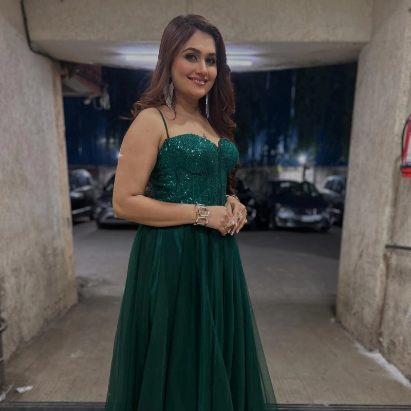 Priyanka Malviya is a Gorgeous Indian Actress & a Beautiful Model