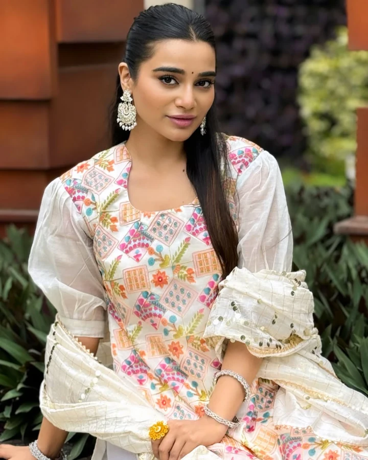 Tanvi Kolte Model
