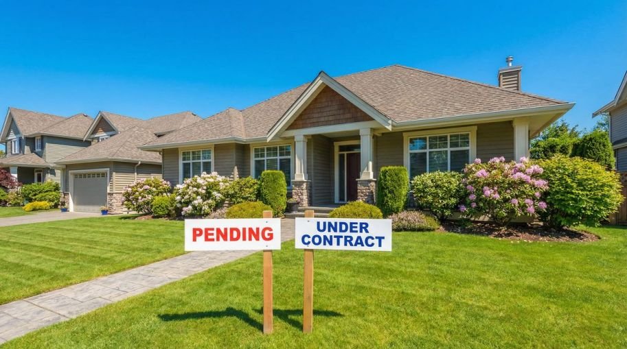 understanding-real-estate-statuses-pending-vs-unde-1