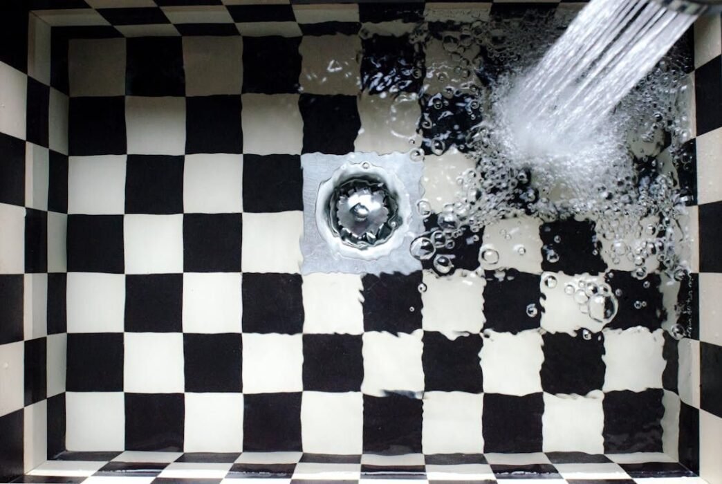 the-smart-homeowners-approach-to-drain-care-and-pr-1