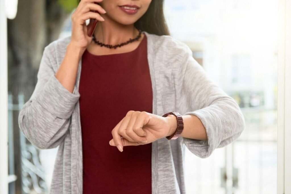 no-gatekeeping-5-stylish-watches-for-girls-this-se-1