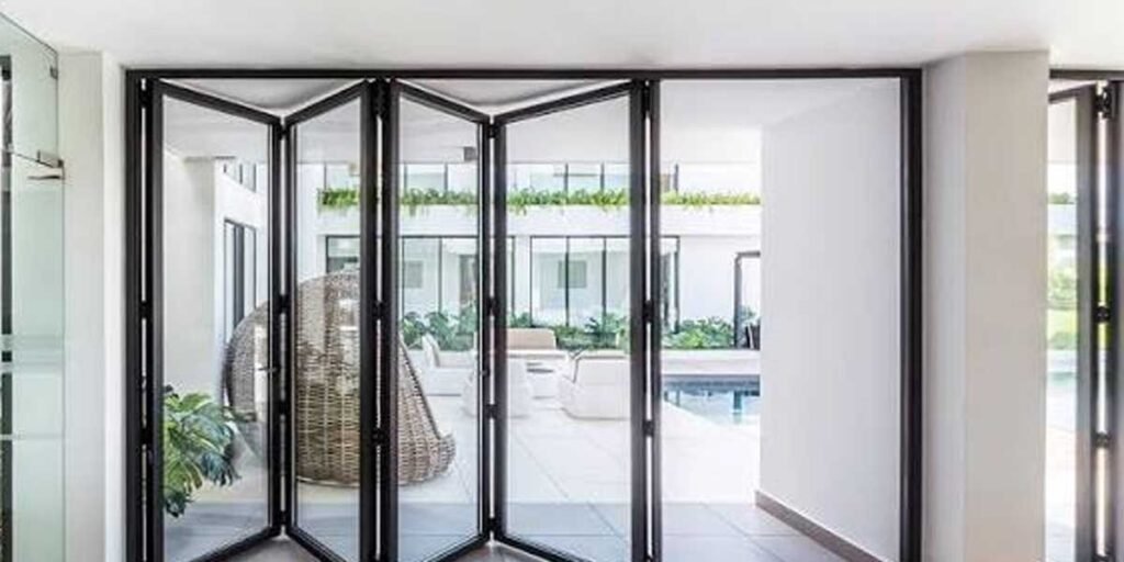 Sliding-Doors-Pros-and-Cons