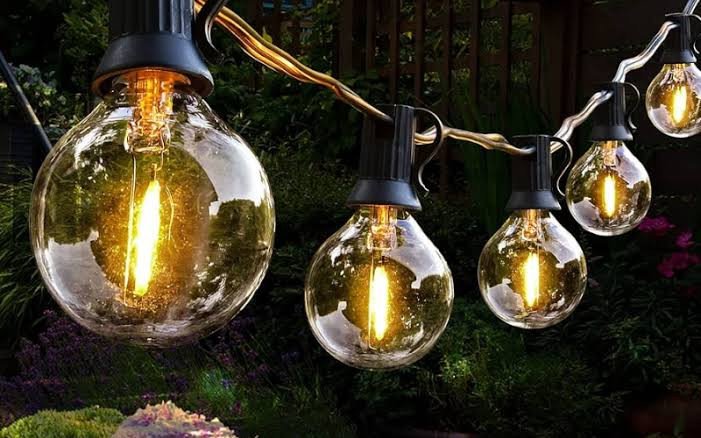 outdoor-lighting-best-brands-choose-for-the-job-no-1