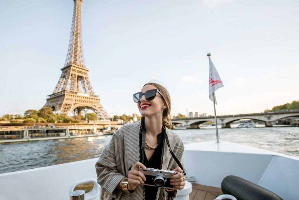 Top 7 Companies to Book France Tour Packages