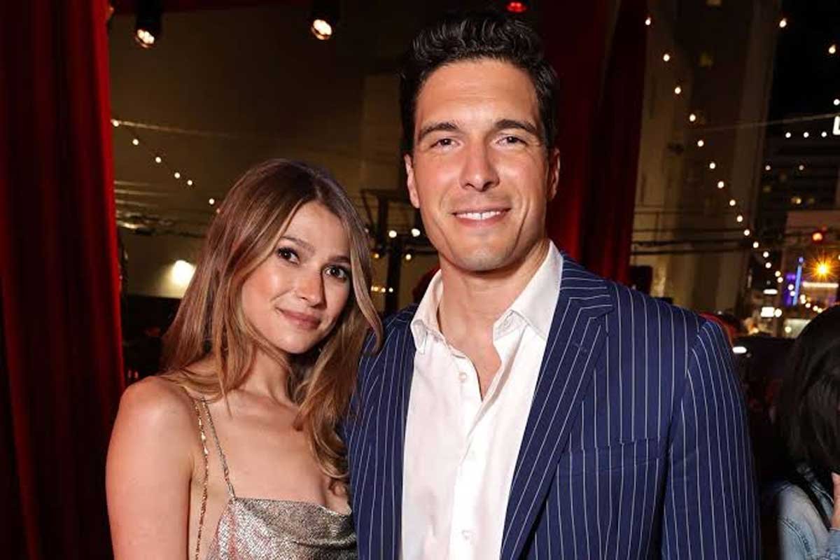 Will Reeves Wife Amanda Dubin